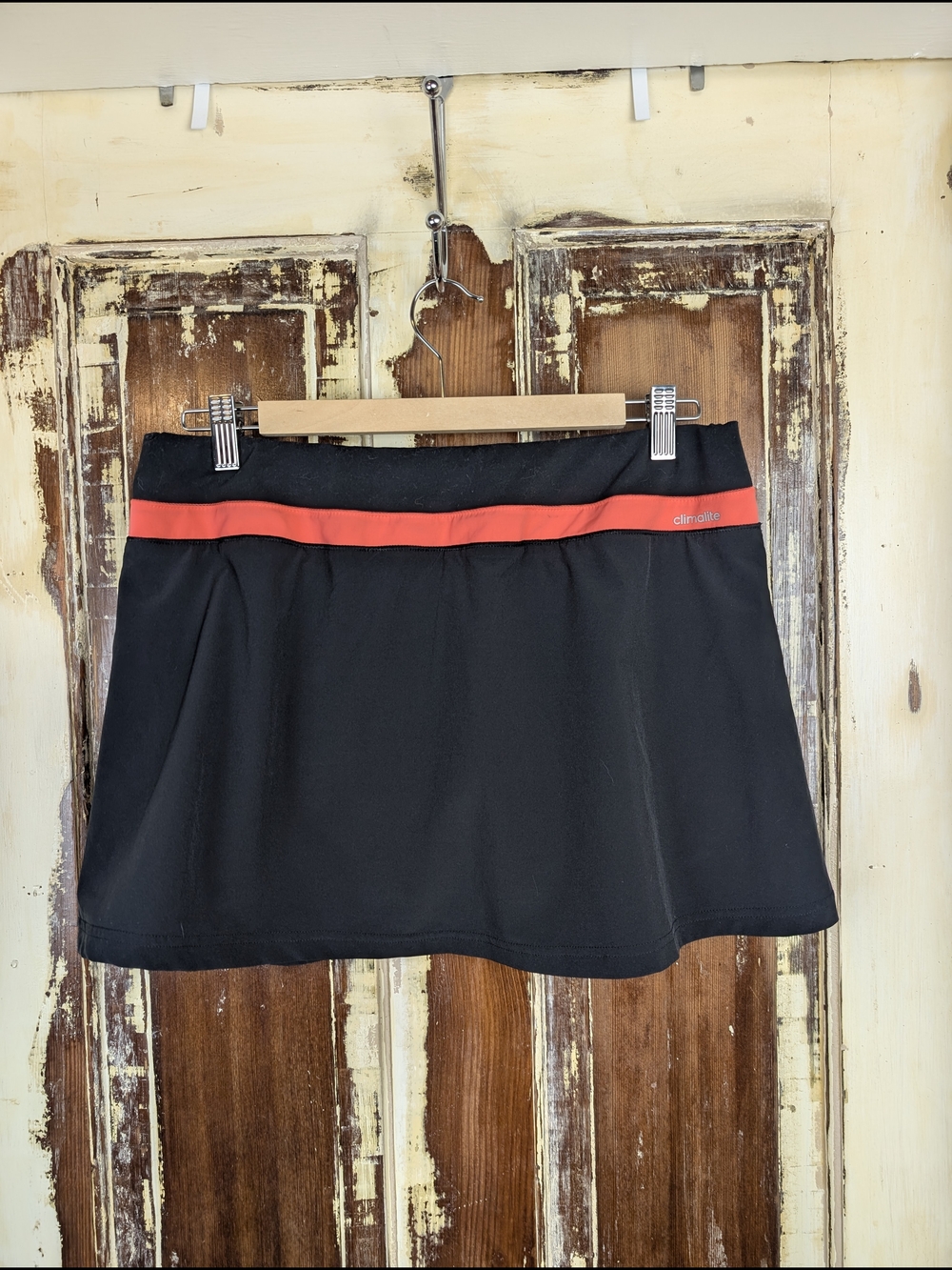 Adidas Climalite Tennis Skort Size M Black Coral Built In Shorts Athletic Skirt - Picture 2 of 8